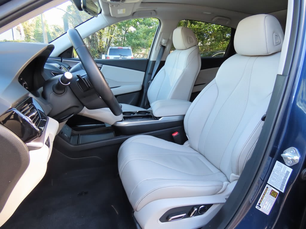 Thumbnail: 2025 Acura RDX - 11