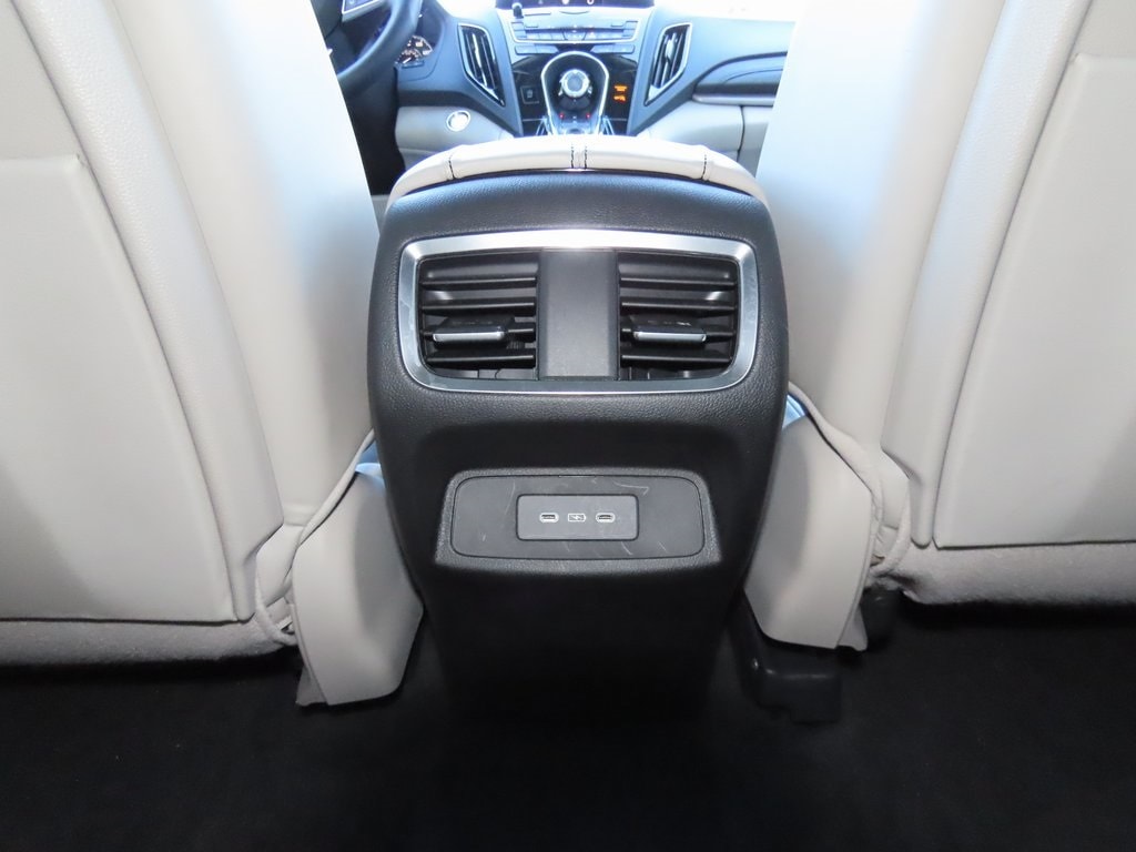 Thumbnail: 2025 Acura RDX - 28