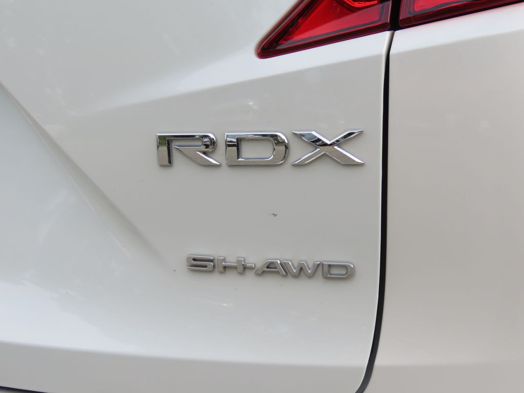 Thumbnail: 2023 Acura RDX - 7