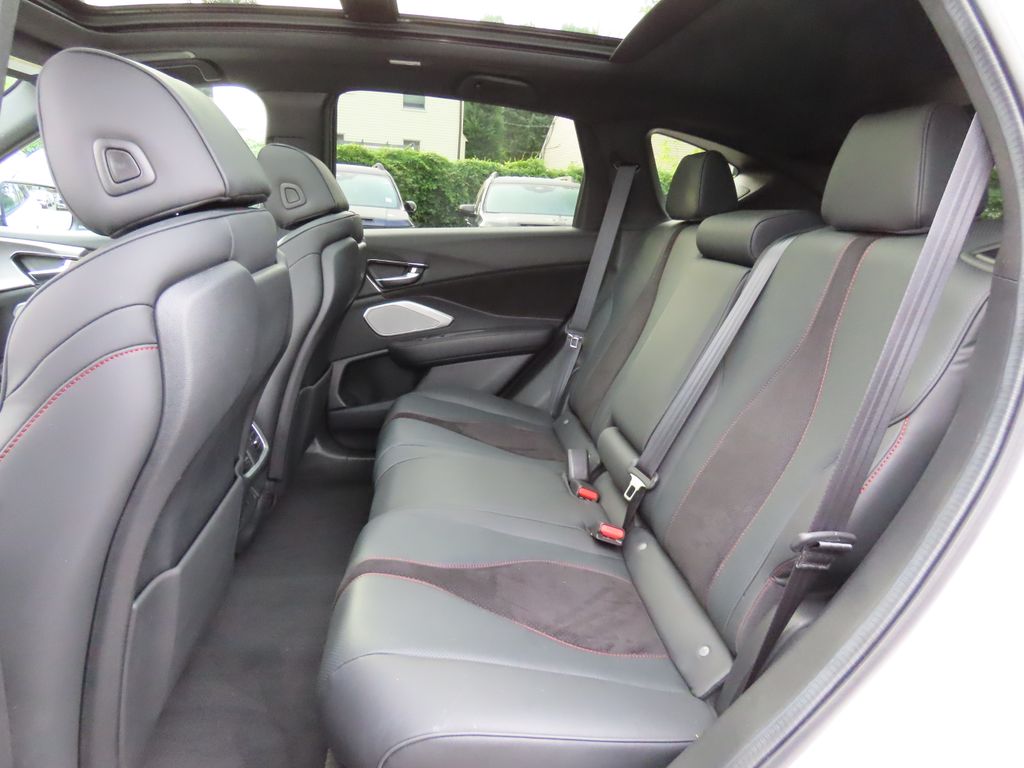 Thumbnail: 2023 Acura RDX - 13