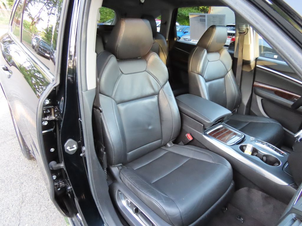Thumbnail: 2020 Acura MDX - 11