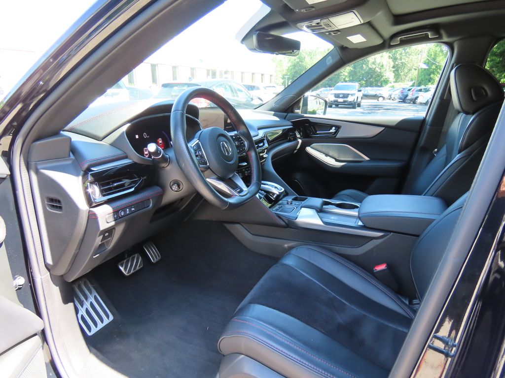 Thumbnail: 2023 Acura MDX - 2