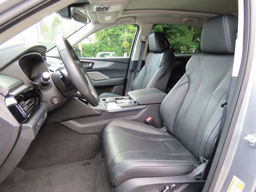 Thumbnail: 2024 Acura MDX - 11