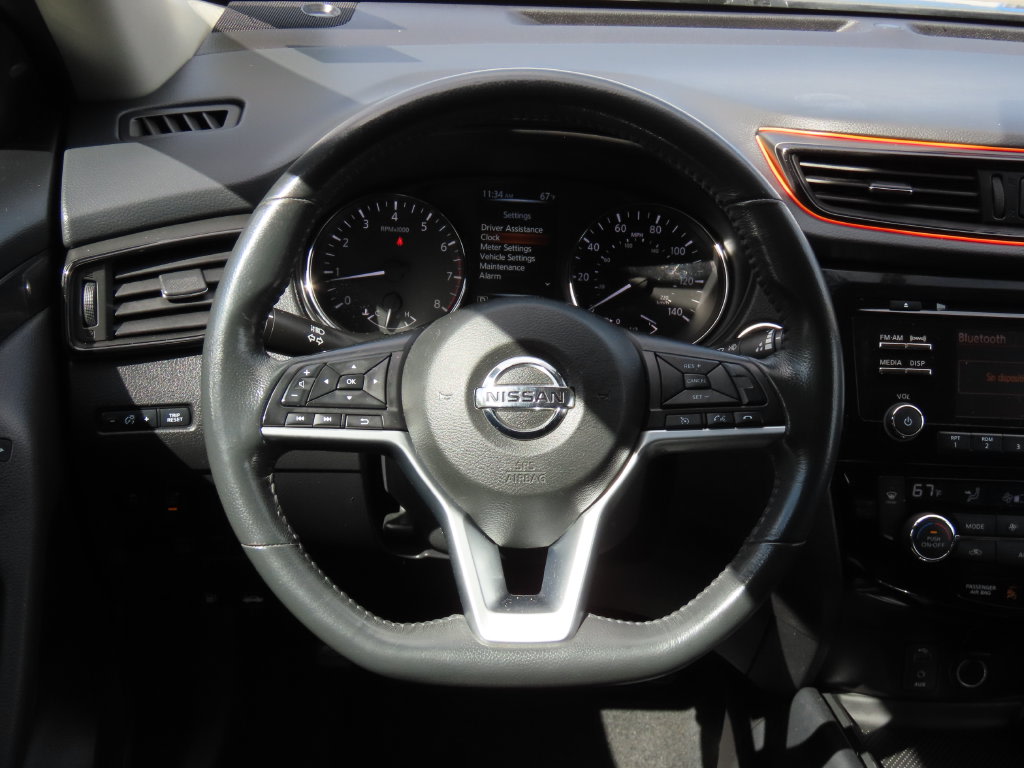 Thumbnail: 2017 Nissan Rogue - 10