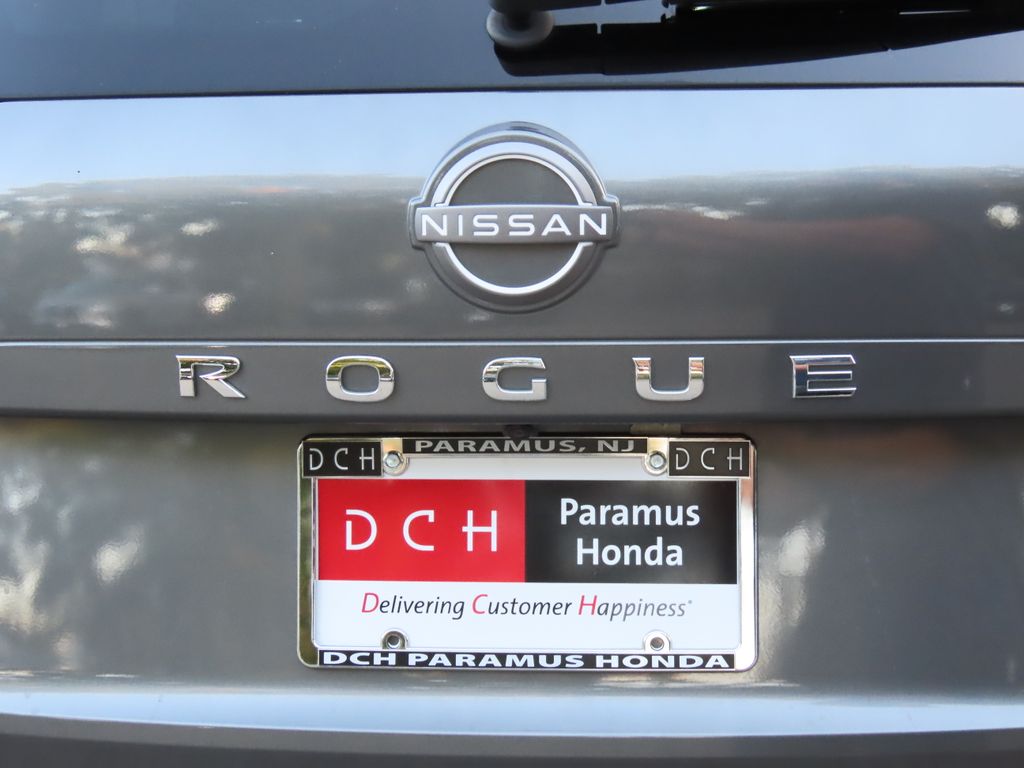 Thumbnail: 2023 Nissan Rogue - 7