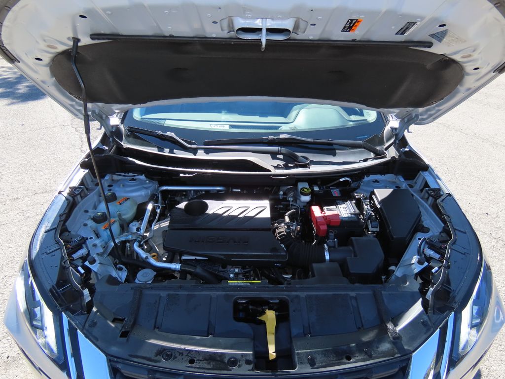 Thumbnail: 2023 Nissan Rogue - 9