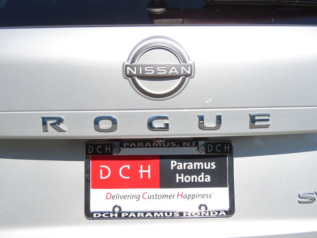 Thumbnail: 2023 Nissan Rogue - 7