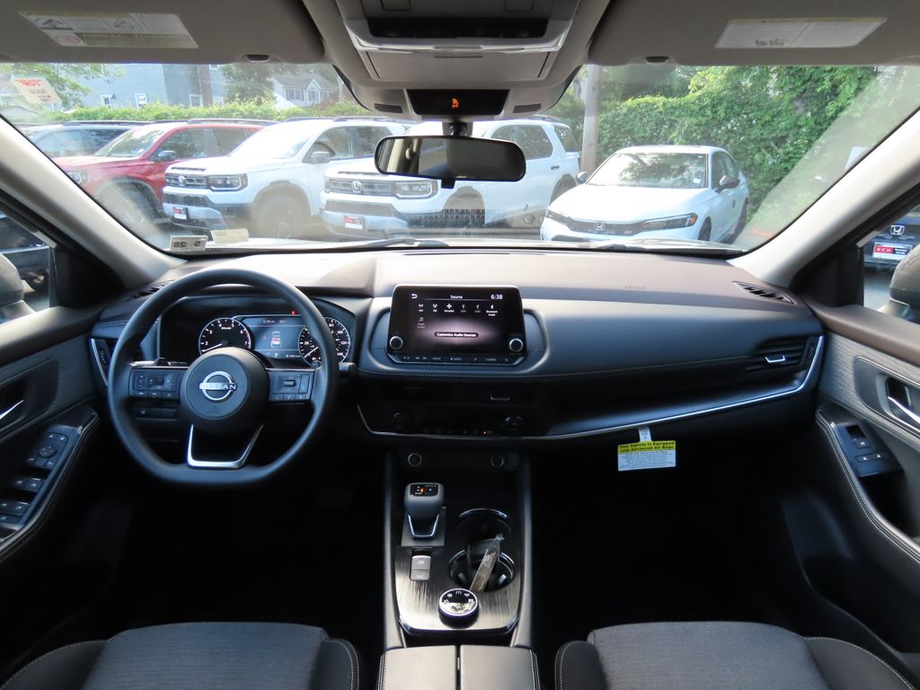 Thumbnail: 2023 Nissan Rogue - 2