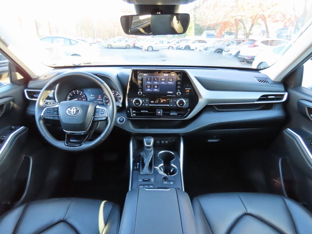 2021 Toyota Highlander XLE 9