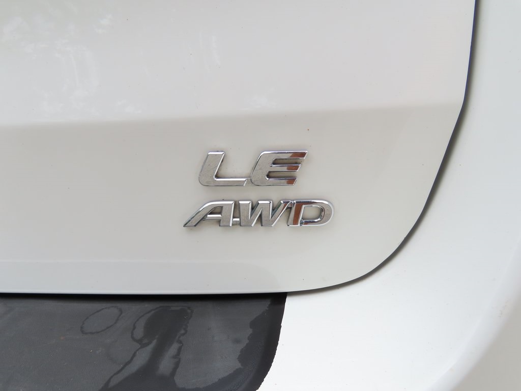 Thumbnail: 2014 Toyota Sienna - 19