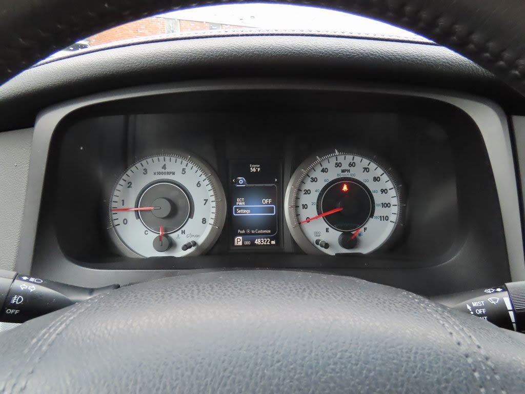 Thumbnail: 2017 Toyota Sienna - 16