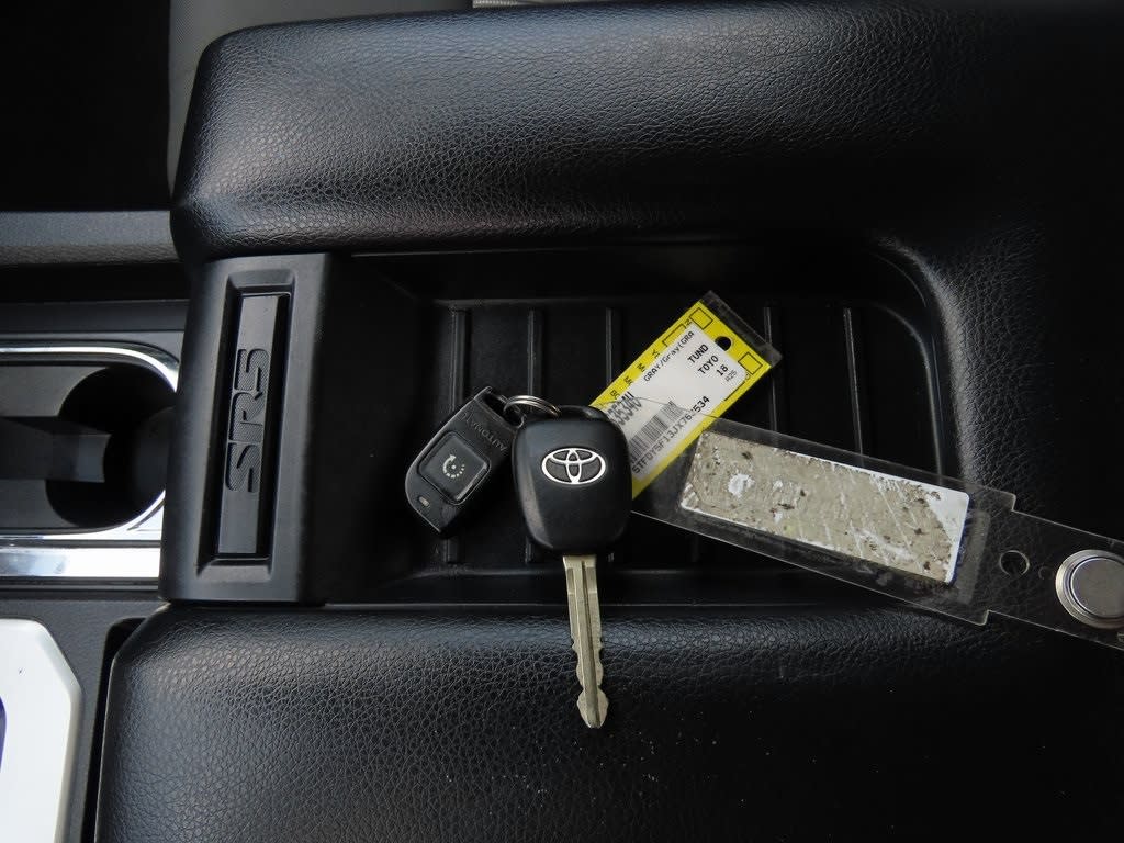 2018 Toyota Tundra SR5 27