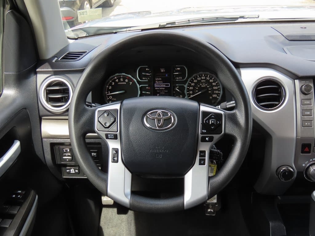2018 Toyota Tundra SR5 14