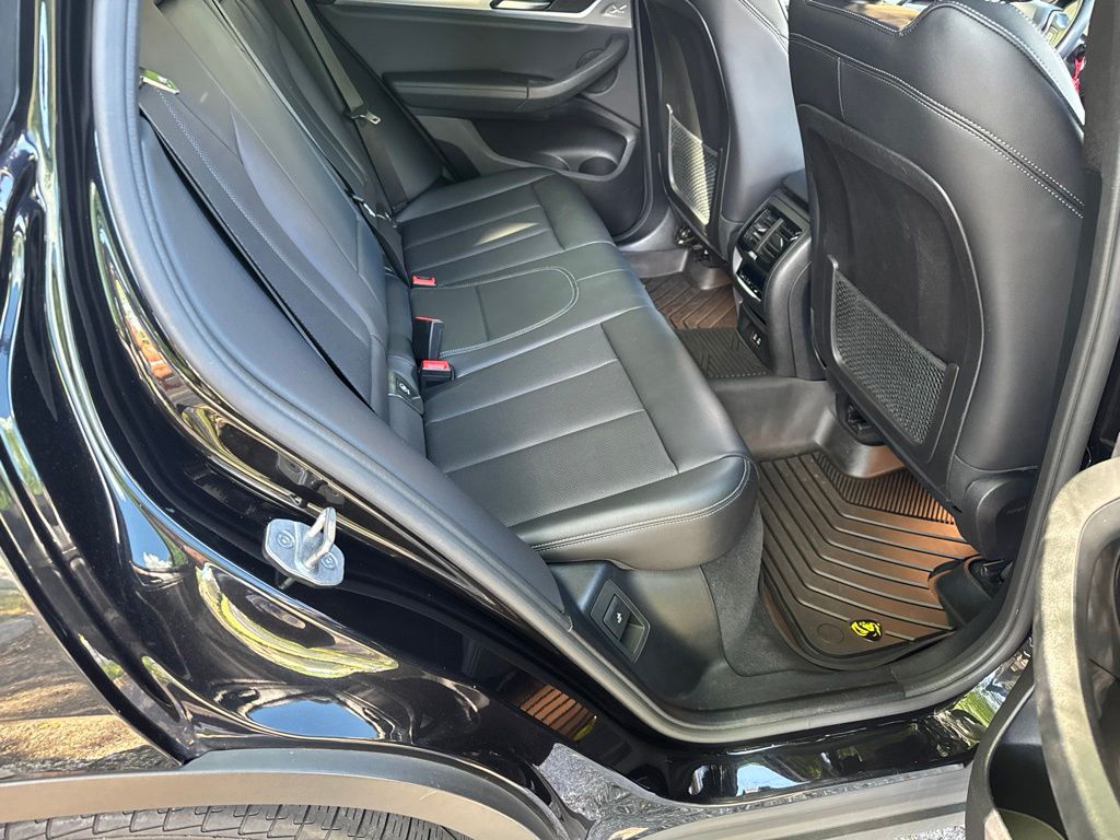 Thumbnail: 2022 BMW X3 - 8