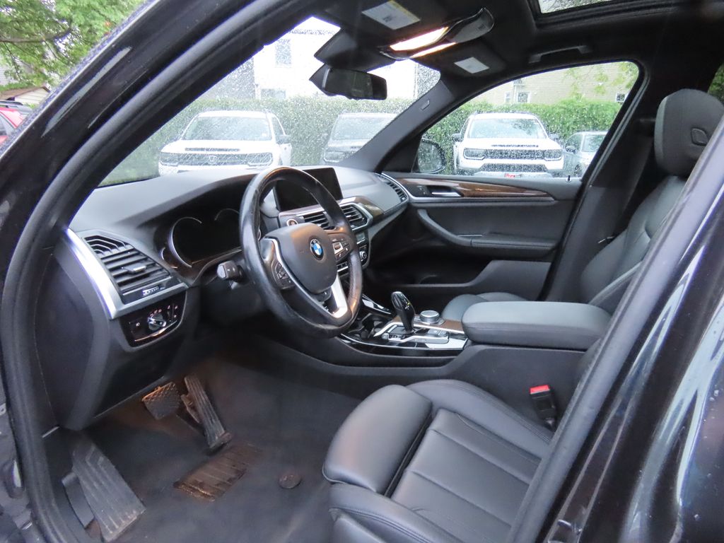Thumbnail: 2019 BMW X3 - 11