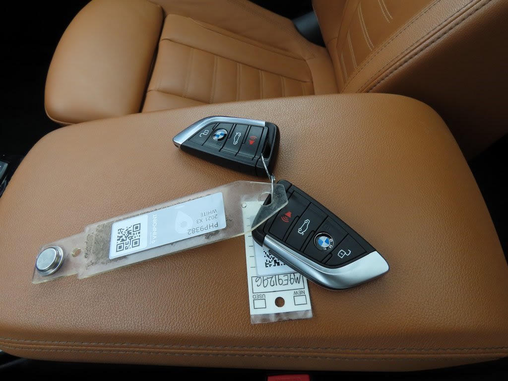 Thumbnail: 2021 BMW X3 - 18