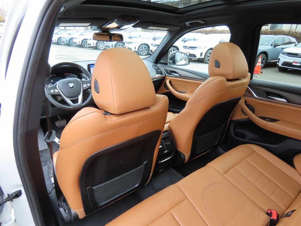 Thumbnail: 2021 BMW X3 - 23