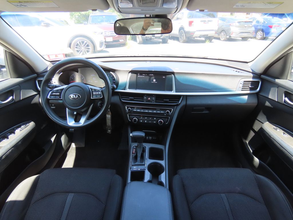 Thumbnail: 2019 Kia Optima - 2