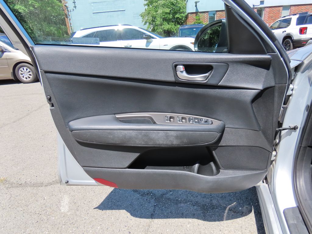 Thumbnail: 2019 Kia Optima - 22