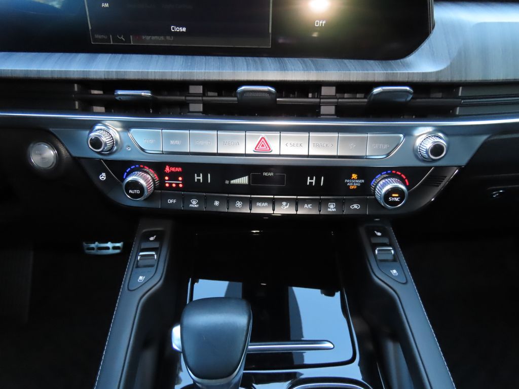 Thumbnail: 2024 Kia Telluride - 30