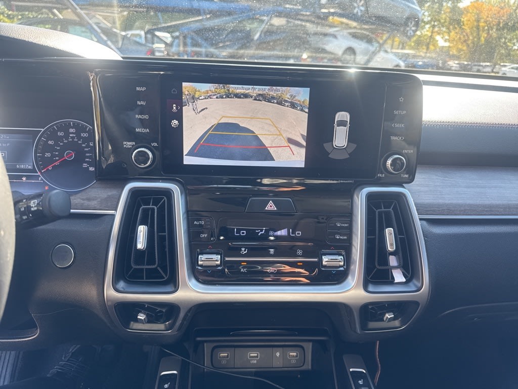 Thumbnail: 2022 Kia Sorento - 40