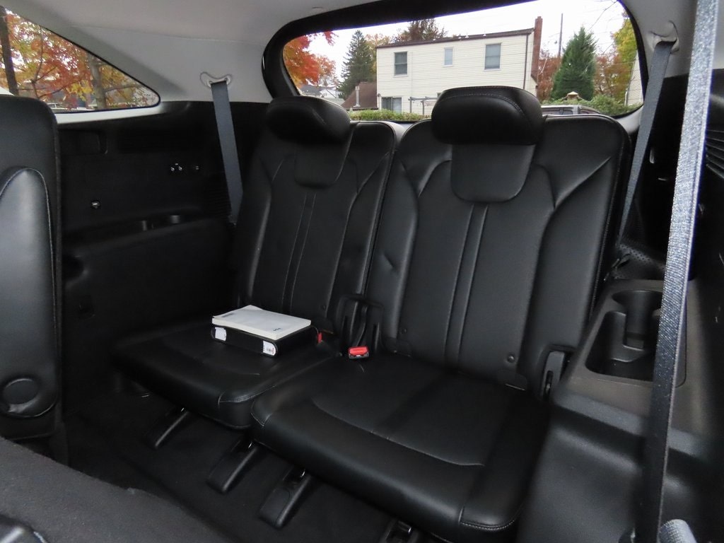 Thumbnail: 2022 Kia Sorento - 23