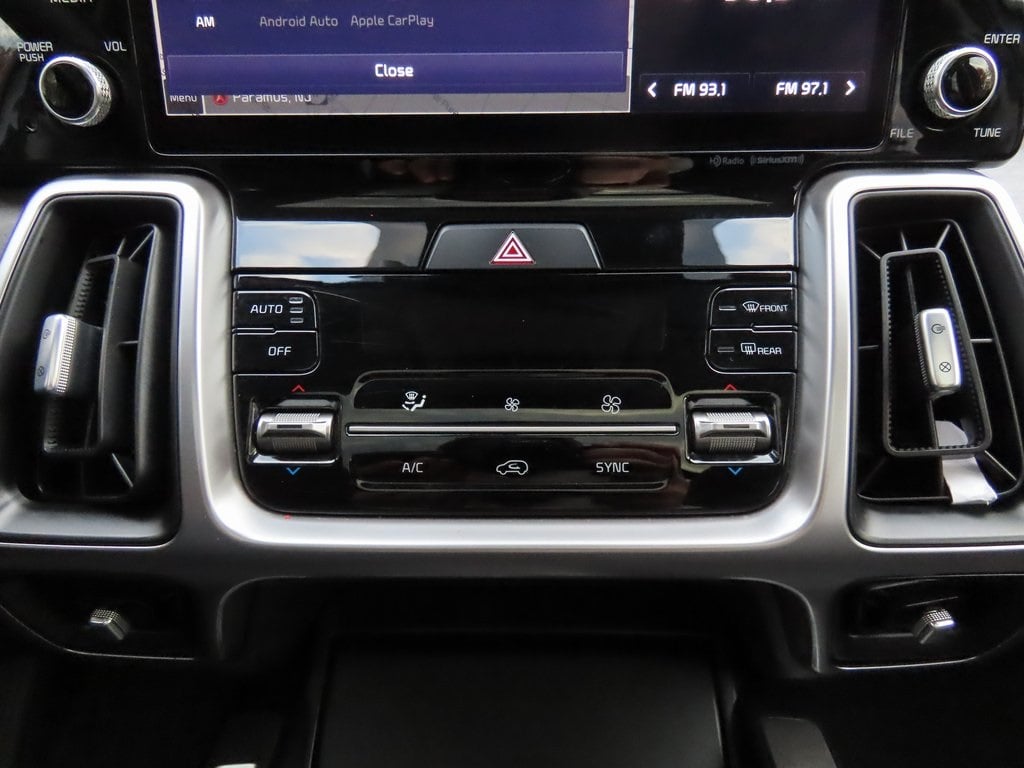 Thumbnail: 2022 Kia Sorento - 28