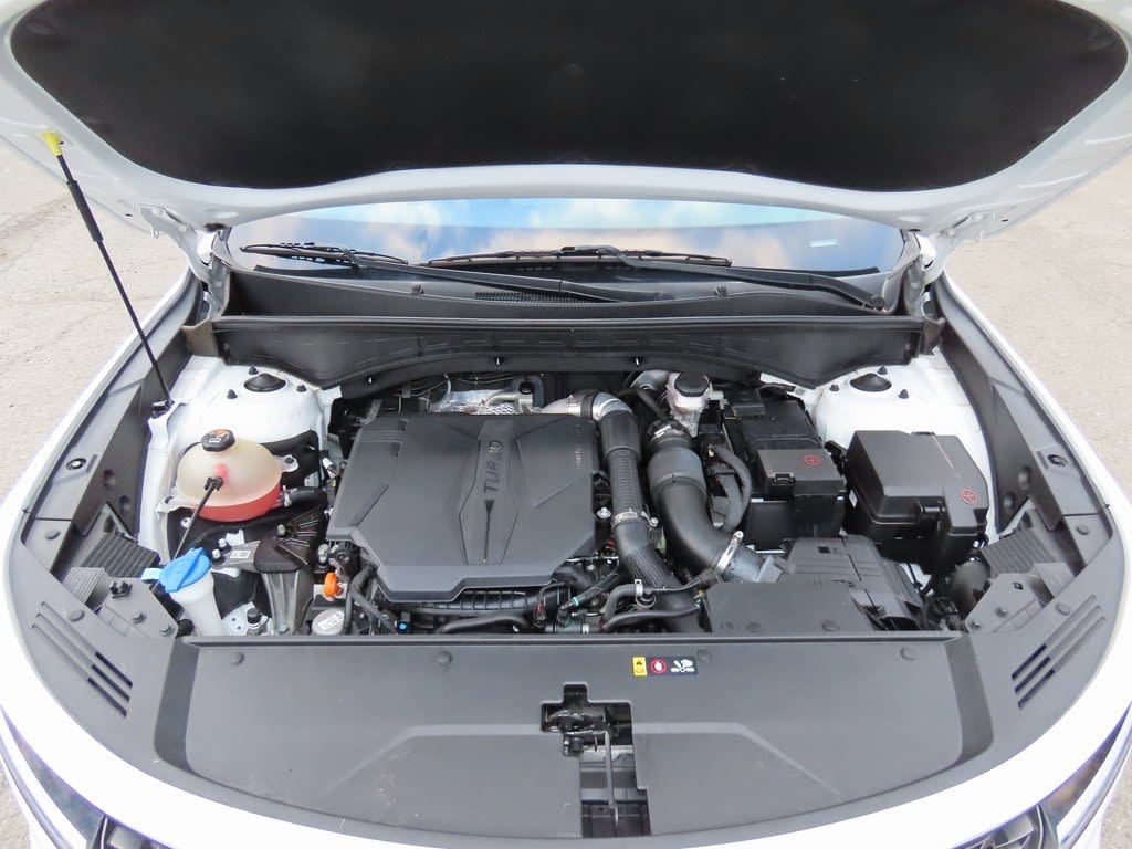 Thumbnail: 2022 Kia Sorento - 9