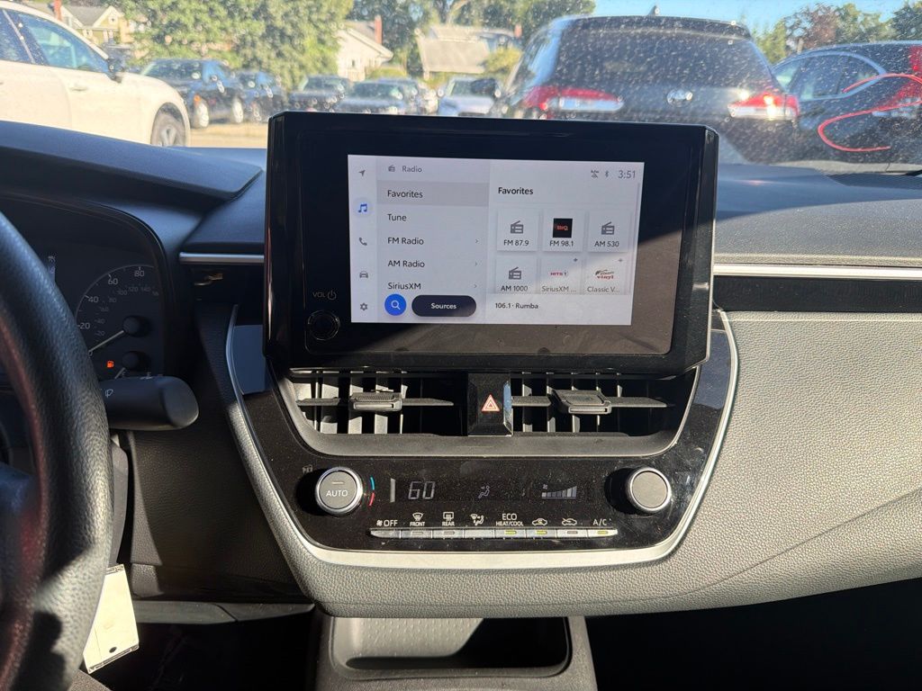 Thumbnail: 2024 Toyota Corolla - 10