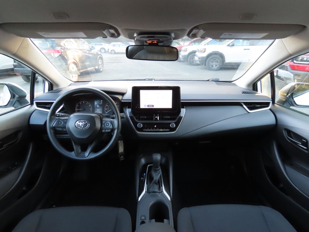 Thumbnail: 2025 Toyota Corolla - 10