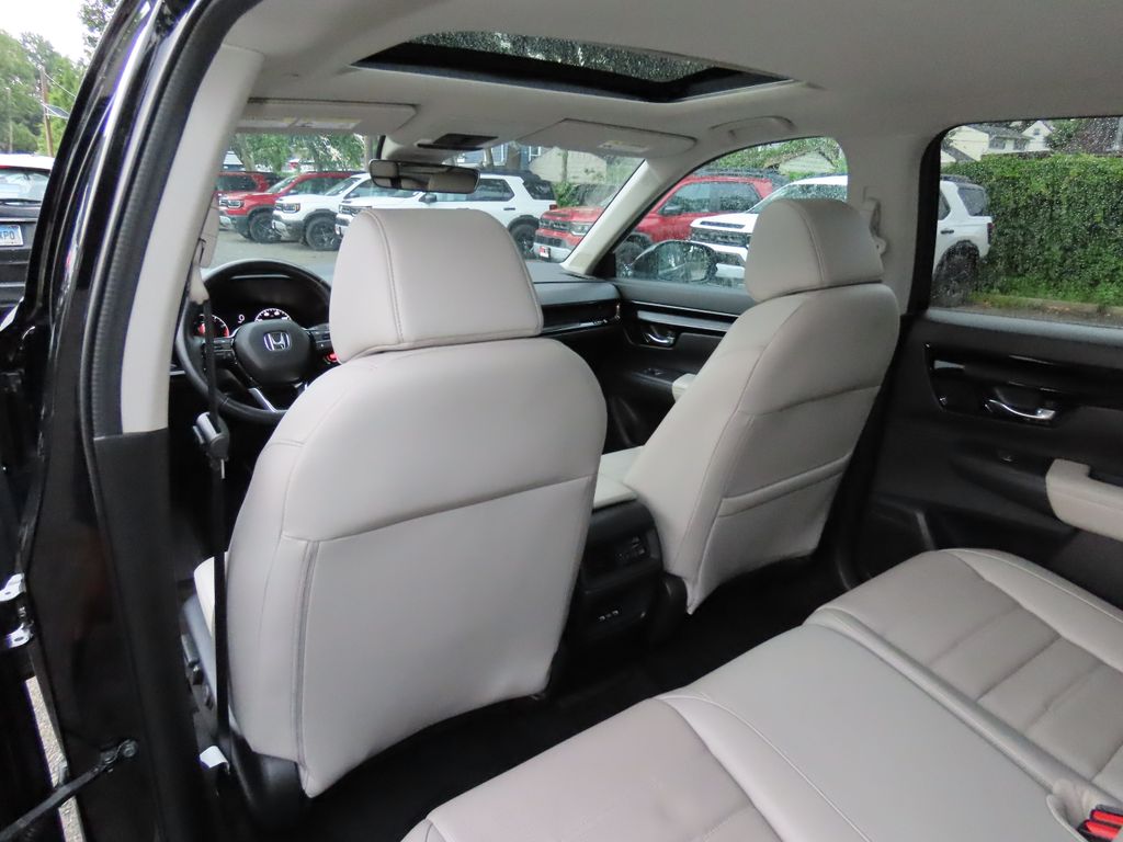 Thumbnail: 2025 Honda CR-V - 21