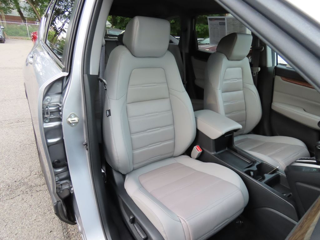 Thumbnail: 2019 Honda CR-V - 24