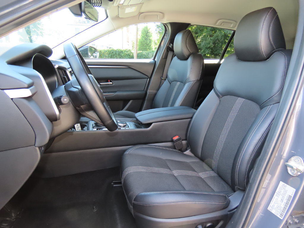 Thumbnail: 2025 Mazda CX-50 - 11