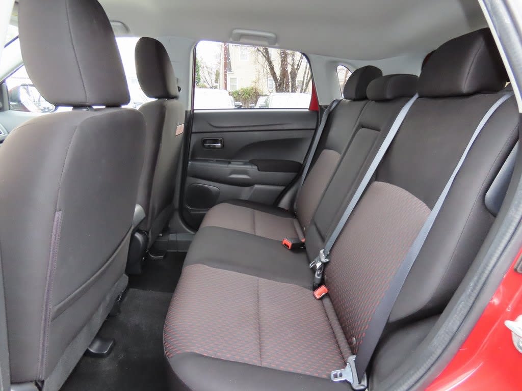 Thumbnail: 2017 Mitsubishi Outlander Sport - 11