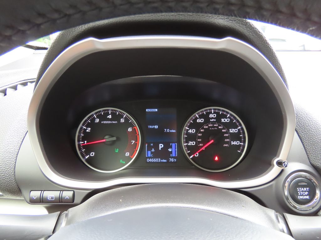 Thumbnail: 2022 Mitsubishi Eclipse Cross - 16