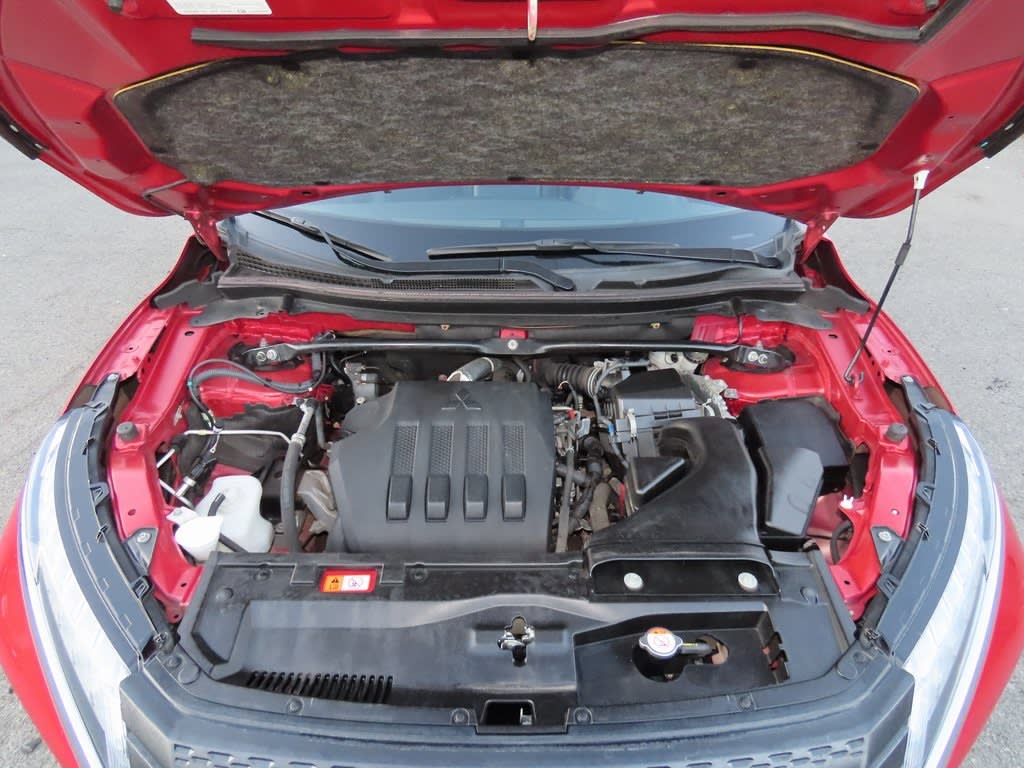 Thumbnail: 2022 Mitsubishi Eclipse Cross - 8