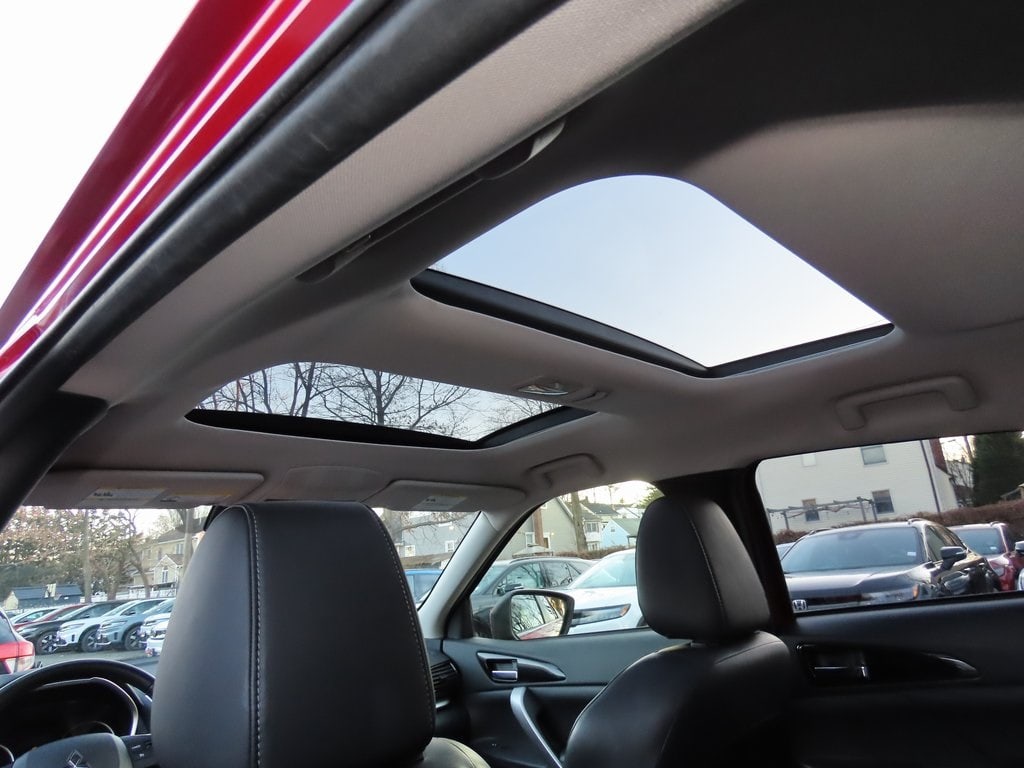 Thumbnail: 2022 Mitsubishi Eclipse Cross - 21