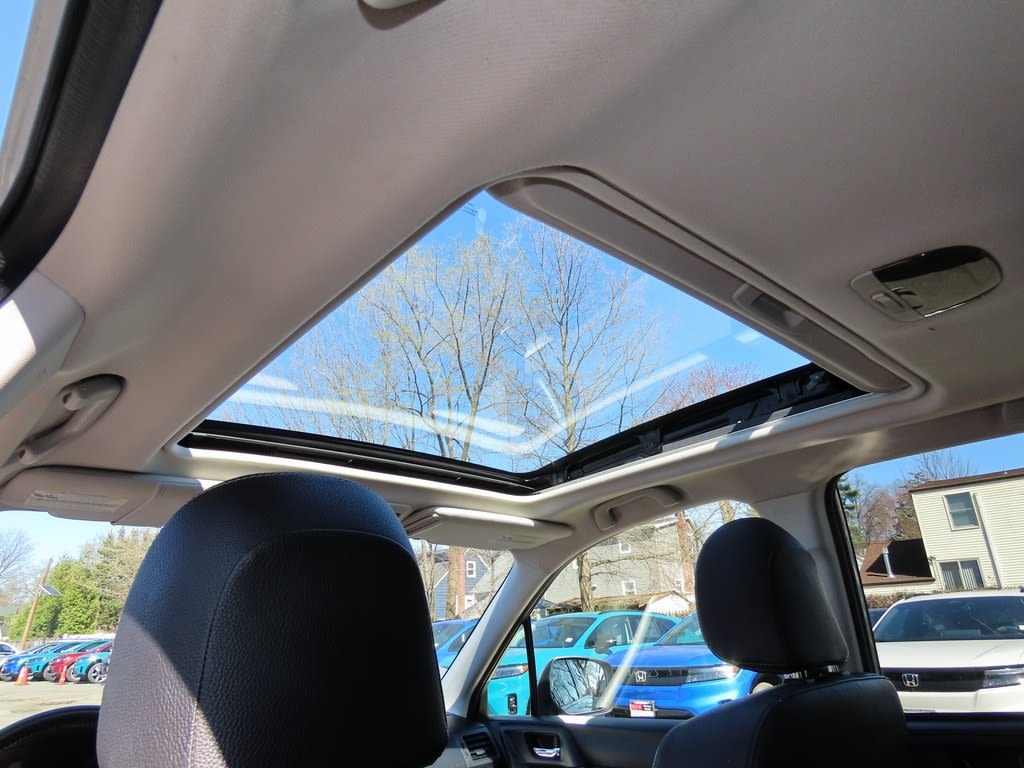 2015 Subaru Forester Premium 23