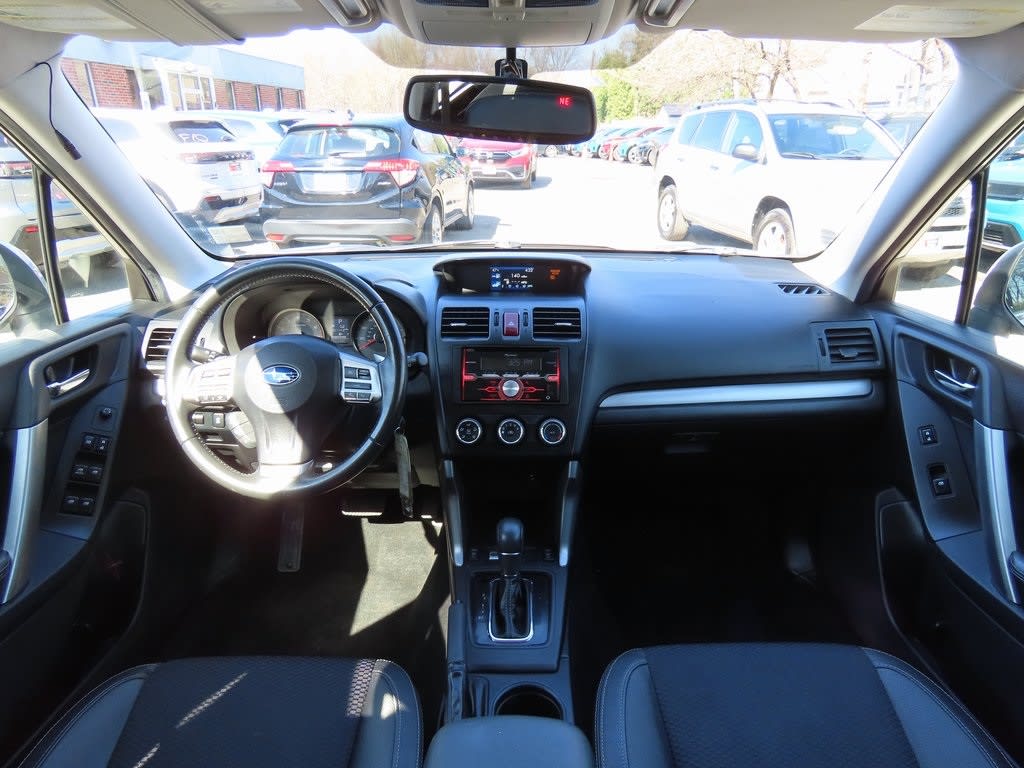 2015 Subaru Forester Premium 10