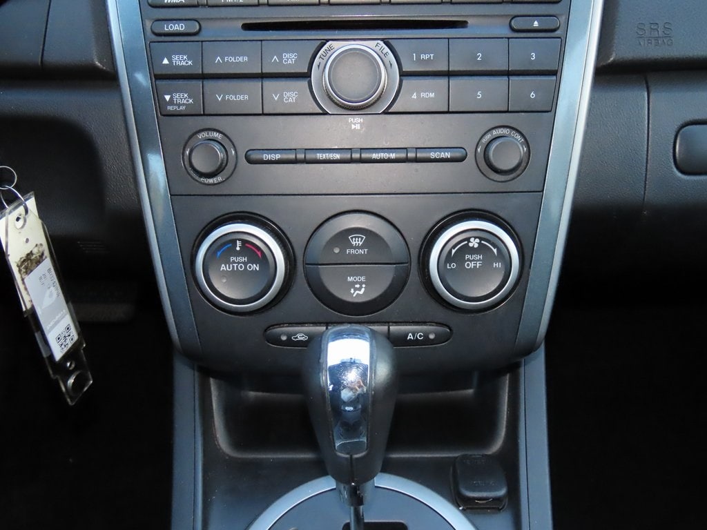 Thumbnail: 2011 Mazda CX-7 - 24