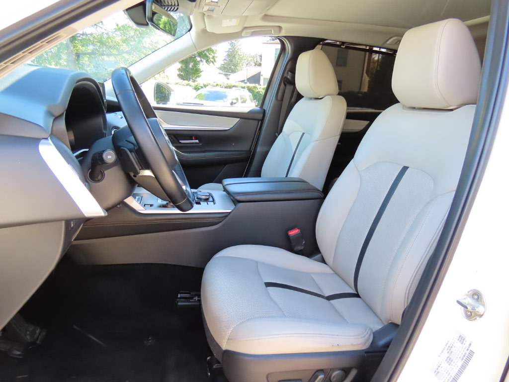 Thumbnail: 2024 Mazda CX-90 - 10