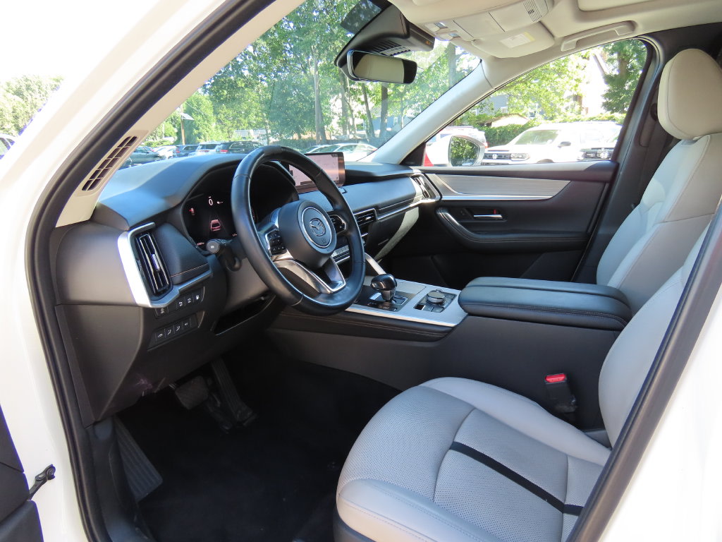 Thumbnail: 2024 Mazda CX-90 - 9