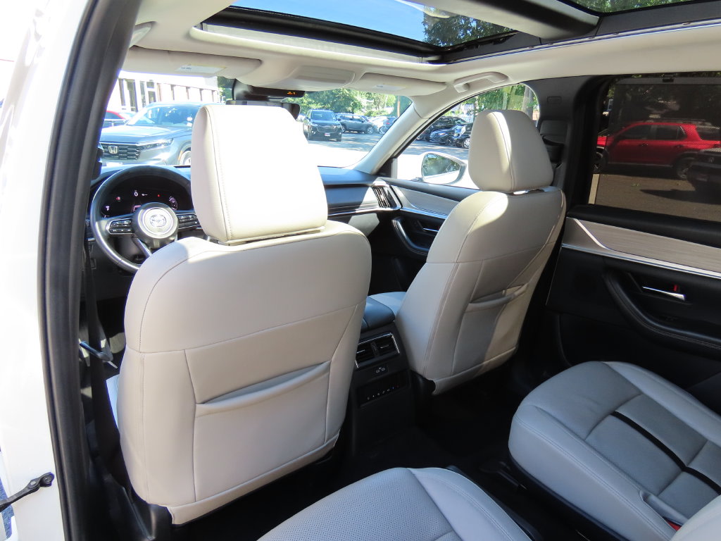 Thumbnail: 2024 Mazda CX-90 - 21