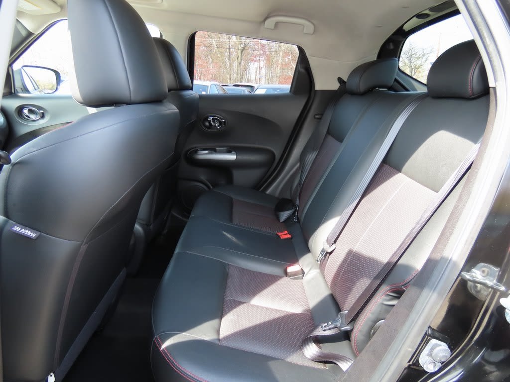2016 Nissan Juke SL 13