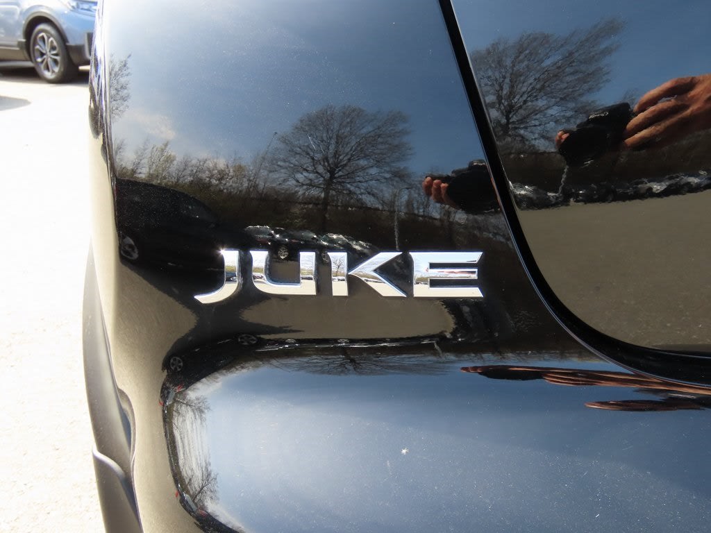 2016 Nissan Juke SL 7
