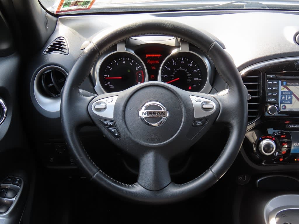2016 Nissan Juke SL 10