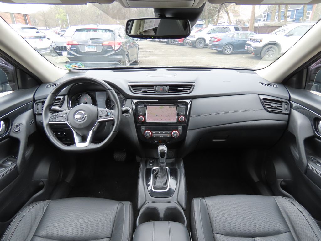 Thumbnail: 2018 Nissan Rogue - 2