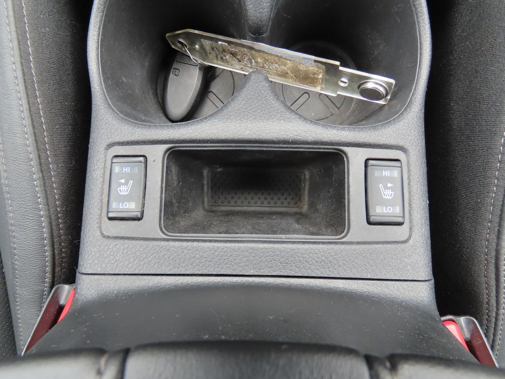 Thumbnail: 2018 Nissan Rogue - 27