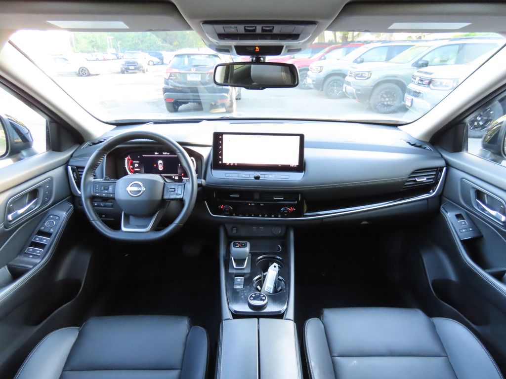 Thumbnail: 2025 Nissan Rogue - 2