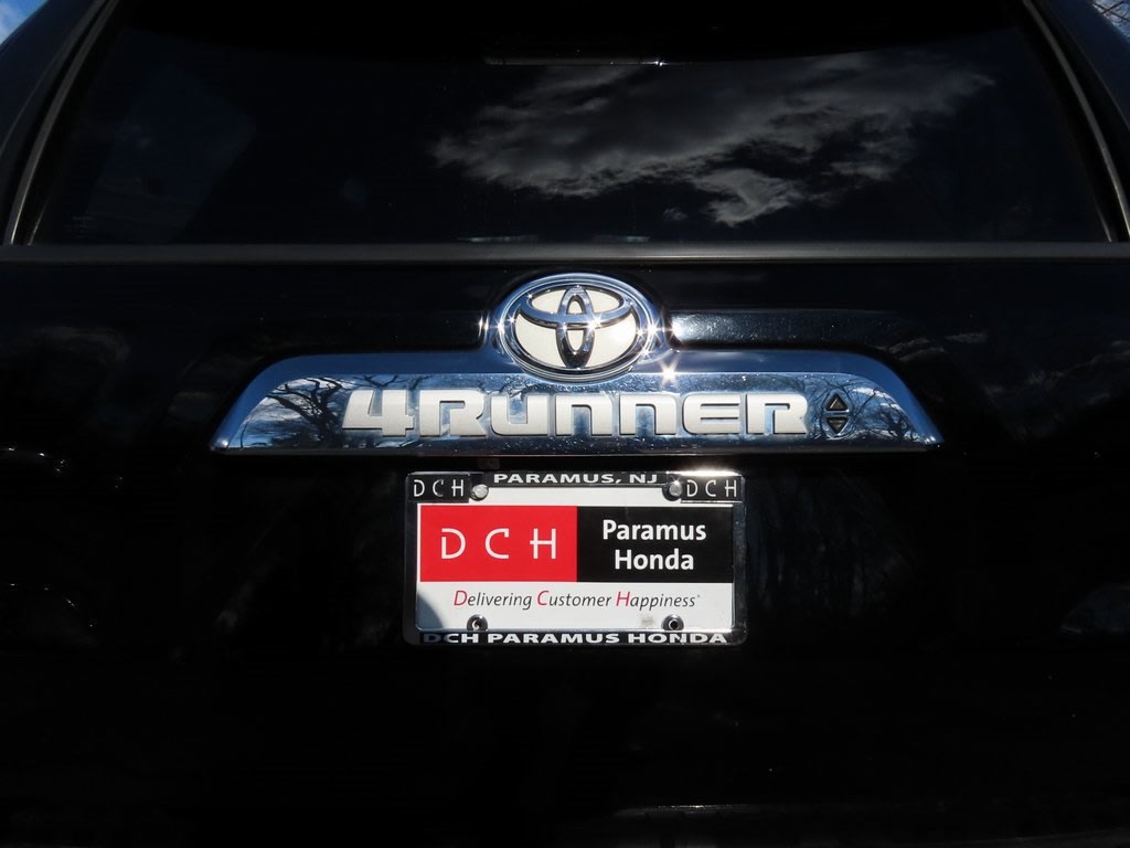 2015 Toyota 4Runner Limited 15